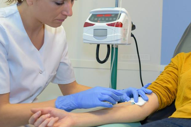 孩子出国后生病了怎么办？